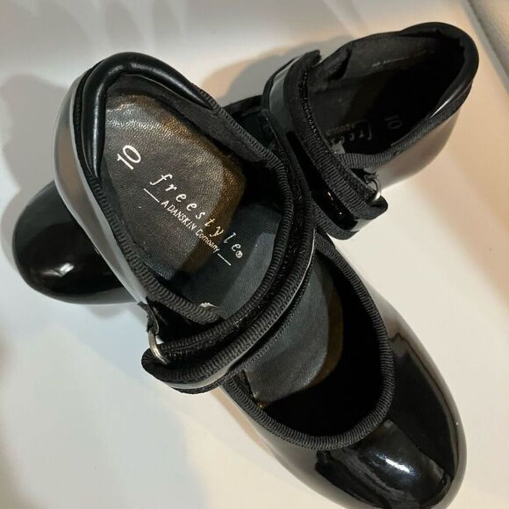 Freestyle Toddler Girl Tap Shoes. Gently Used Girls Size 10 (A) - Picture 7 of 8